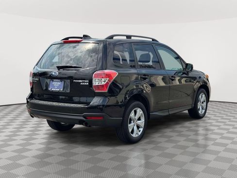 Used 2016 Subaru Forester 2.5i Premium w/ All-Weather Package AWD/4WD image 8