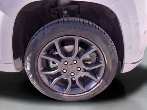 Used 2021 Jeep Grand Cherokee High Altitude image 32