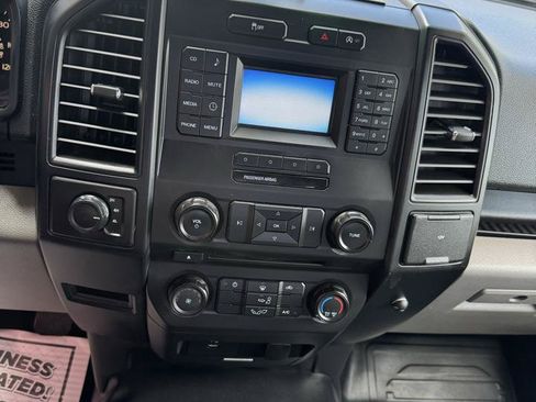 Used 2017 Ford F150 XL w/ Equipment Group 101A Mid AWD/4WD image 10