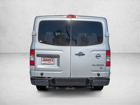 Used 2019 Nissan NV 3500 SL image 6