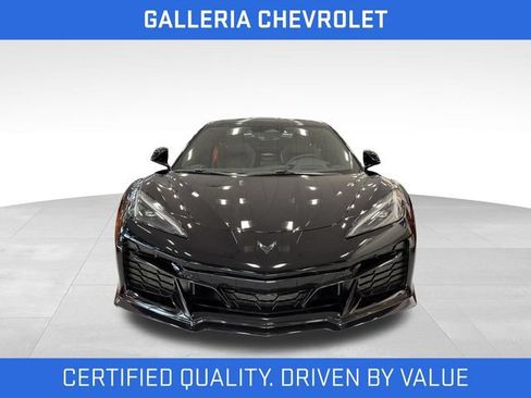 Used 2025 Chevrolet Corvette Z06 w/ Stealth Interior Trim Package RWD image 2