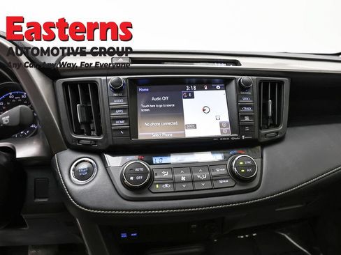 Used 2017 Toyota RAV4 XLE AWD/4WD image 11