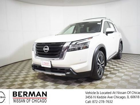 Used 2024 Nissan Pathfinder Platinum w/ Cargo Package image 1