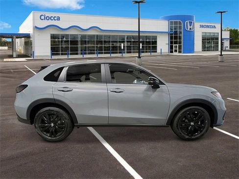 New 2026 Honda HR-V Sport image 8