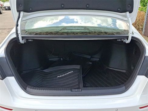 Used 2024 Honda Accord EX-L image 28