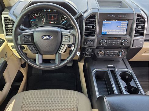 Used 2018 Ford F150 XLT w/ Equipment Group 302A Luxury AWD/4WD image 27