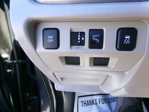 Used 2018 Subaru Forester 2.5i Premium AWD/4WD image 23