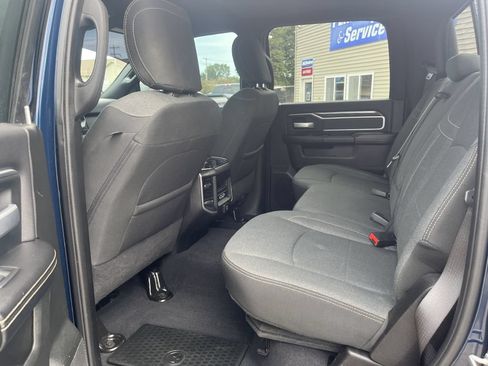 Used 2020 RAM 2500 Big Horn w/ Level 2 Equipment Group AWD/4WD image 28