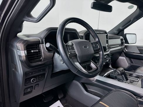 Used 2023 Ford F150 Platinum image 9
