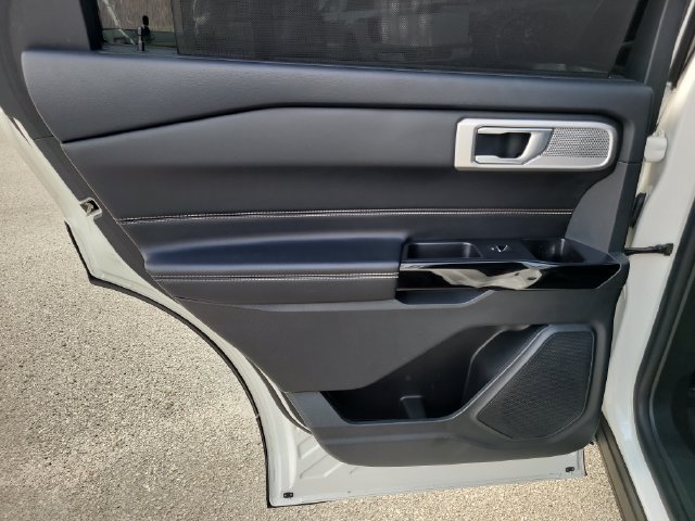 Used 2022 Ford Explorer ST w/ Equipment Group 401A RWD image 12