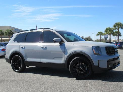 Used 2024 Kia Telluride SX Prestige X-Line image 2