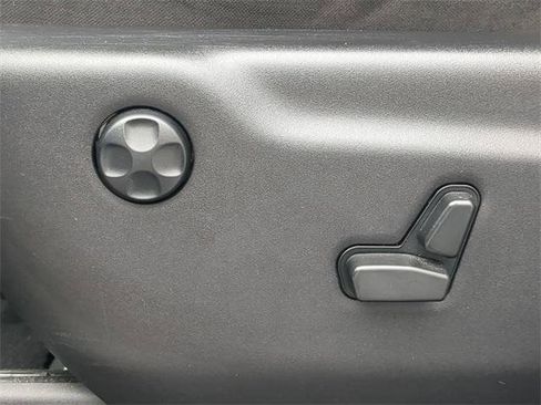 Certified 2021 Dodge Durango SXT image 22