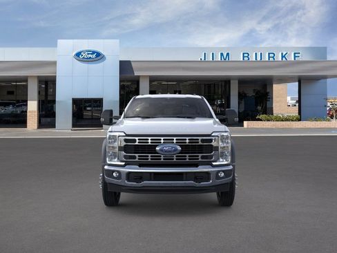 New 2026 Ford F450 XL w/ XL Chrome Package RWD image 6