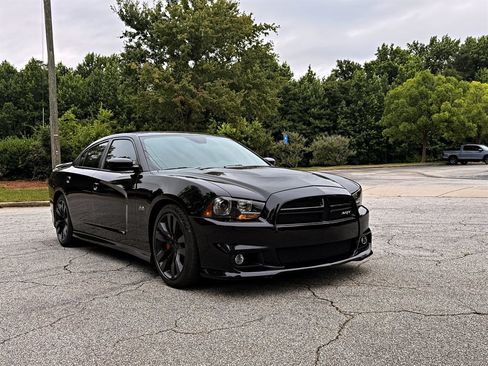 Used 2012 Dodge Charger SRT8 w/ Driver Confidence Group RWD image 3