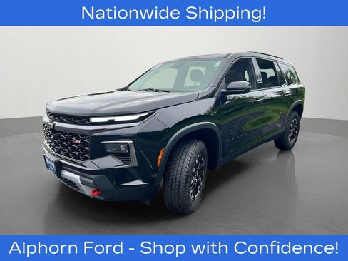 Used 2024 Chevrolet Traverse Z71 w/ Enhanced Driving Package AWD/4WD image 6