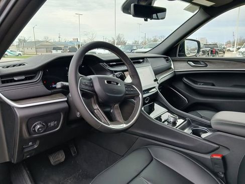 New 2026 Jeep Grand Cherokee Limited image 9