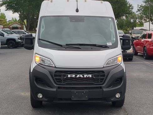 Used 2025 RAM ProMaster 2500 w/ Convenience Group FWD image 3