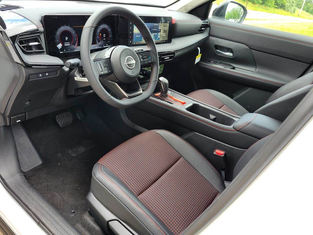 New 2027 Nissan Kicks SV AWD/4WD image 6