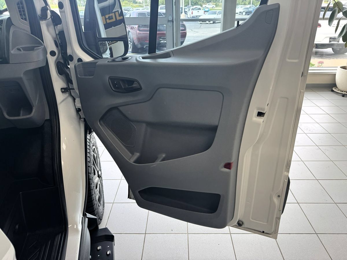Used 2017 Ford Transit 150 148 Medium Roof RWD image 14