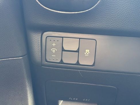 Used 2019 Kia Soul image 25