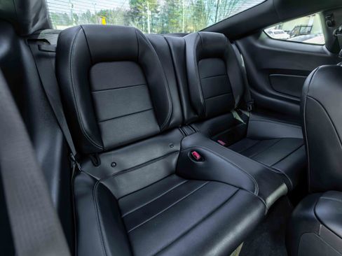 Used 2017 Ford Mustang GT Premium w/ GT Performance Package image 15