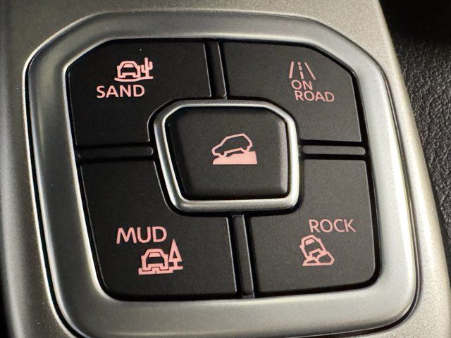 New 2027 Nissan Frontier SV AWD/4WD image 17