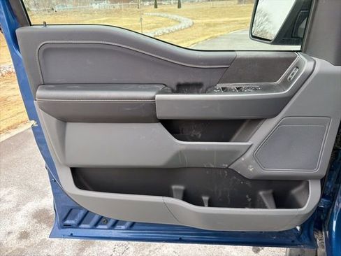Used 2025 Ford F150 XLT w/ Equipment Group 301A Standard image 17