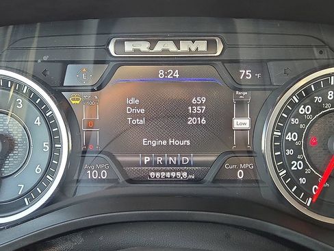 Used 2024 RAM 1500 Laramie RWD image 26