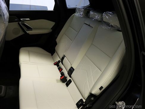 New 2026 BMW X1 xDrive28i w/ Technology Package image 12