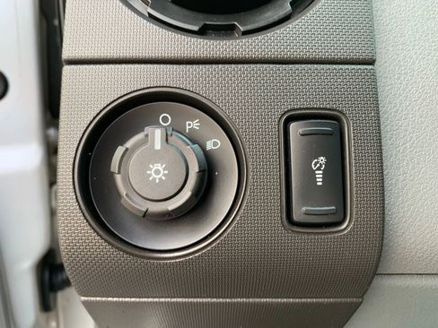 Used 2015 Ford F350 XL image 18