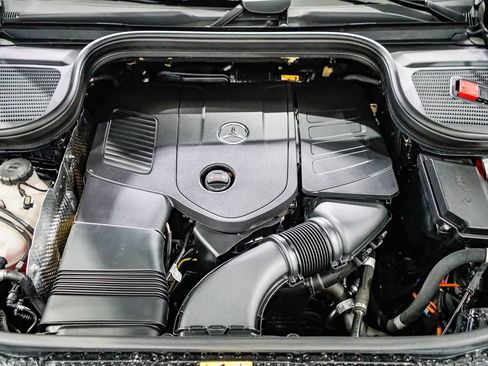 Used 2025 Mercedes-Benz GLE 350 4MATIC image 27