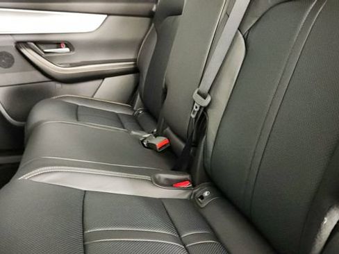New 2026 MAZDA CX-90 Plug-In Hybrid w/Premium Sport AWD/4WD image 29