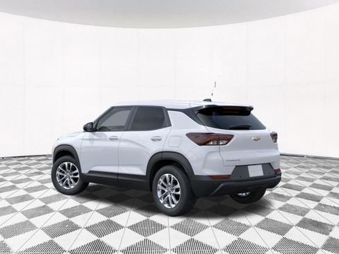 New 2026 Chevrolet TrailBlazer LS w/ LS Convenience Package FWD image 8