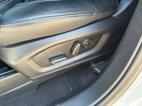Used 2021 Ford Explorer ST w/ Equipment Group 401A AWD/4WD image 19