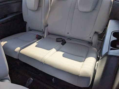 Used 2024 Honda Odyssey Touring image 32