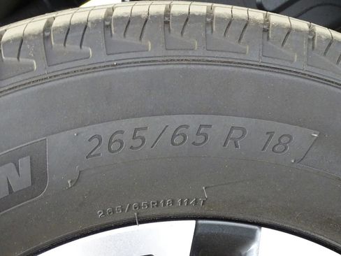 Used 2024 Toyota Tacoma SR5 image 37