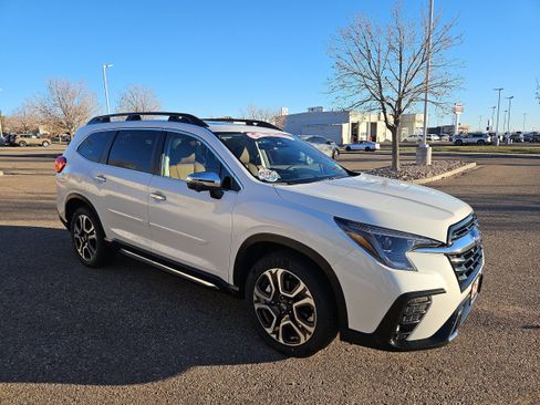 Certified 2023 Subaru Ascent Touring image 2