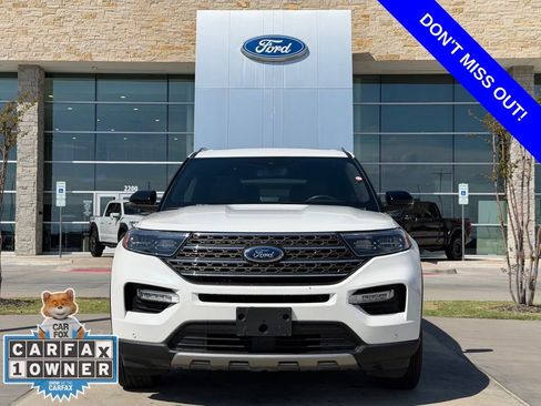Used 2023 Ford Explorer King Ranch w/ Technology Package AWD/4WD image 2