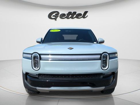 Used 2025 Rivian R1T Adventure Dual AWD/4WD image 2