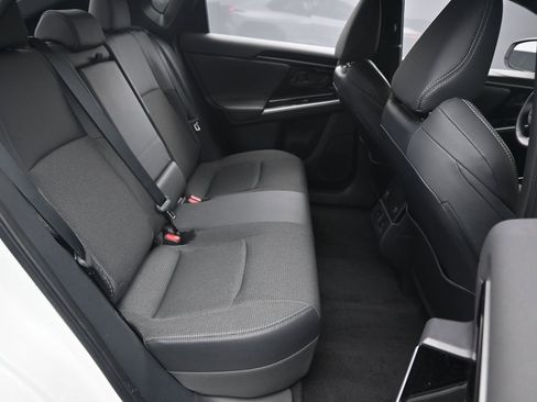 Used 2023 Toyota bZ4X XLE image 31