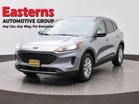 Used 2022 Ford Escape SE AWD/4WD image 1