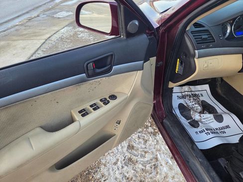 Used 2010 Hyundai Sonata GLS image 8