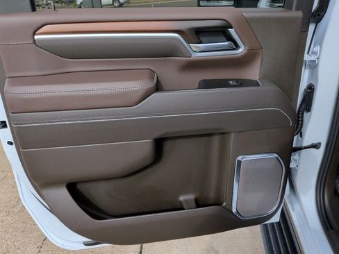 New 2026 GMC Sierra 2500 Denali w/ Denali Reserve Package image 35