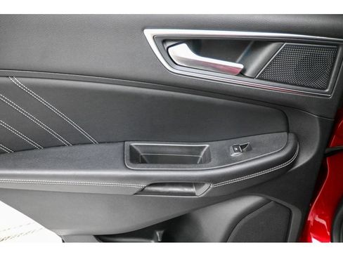 Used 2022 Ford Edge ST w/ Equipment Group 401A AWD/4WD image 23