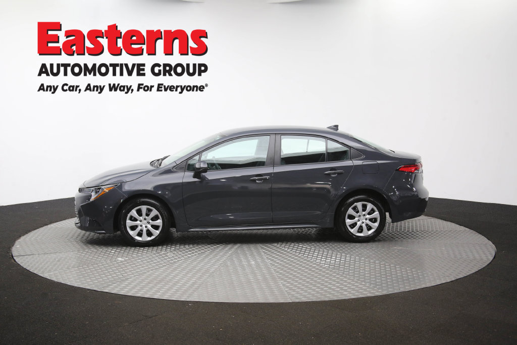 Used 2026 Toyota Corolla LE FWD image 61