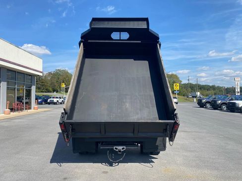 Used 2015 Ford F350 XL w/ Snow Plow Prep Package image 29