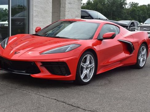 Used 2022 Chevrolet Corvette Stingray Preferred Cpe w/ 2LT RWD image 17