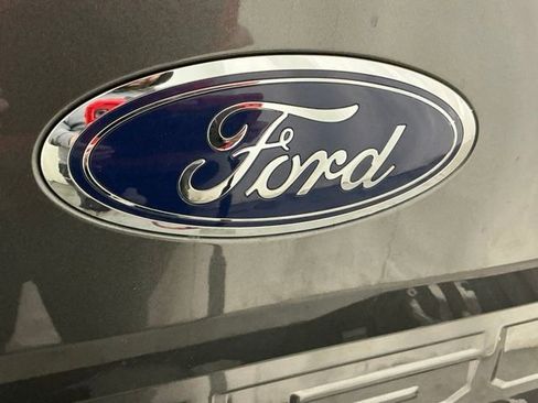 Used 2020 Ford F150 Lariat image 5