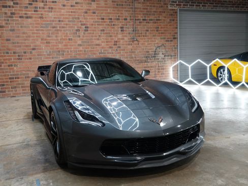 Used 2017 Chevrolet Corvette Grand Sport image 5