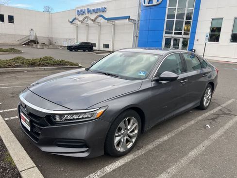 Used 2018 Honda Accord LX image 1